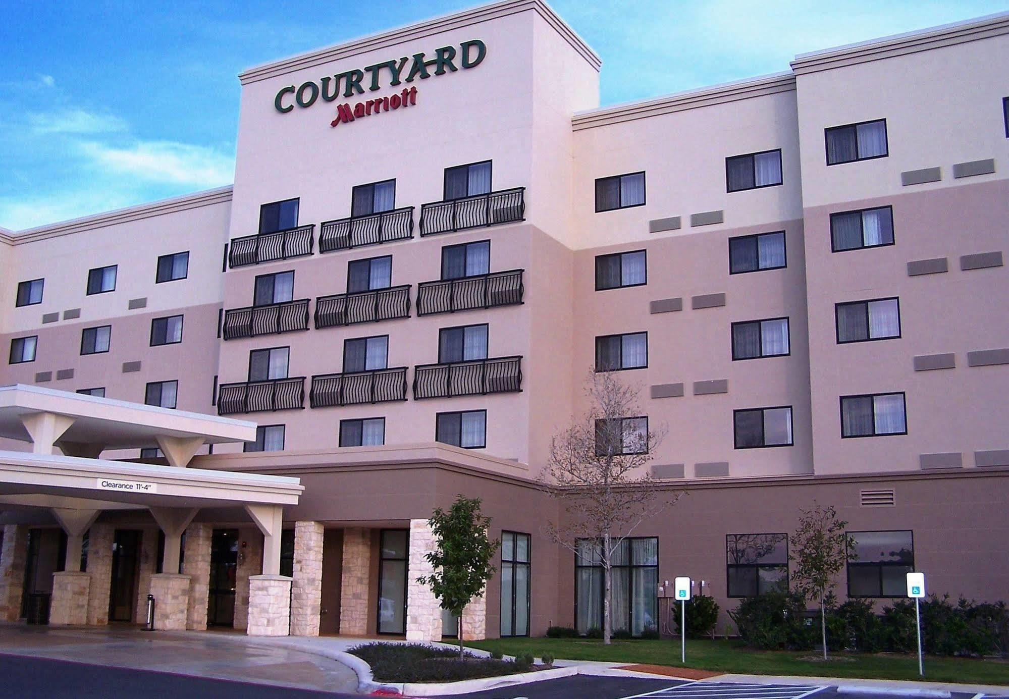 Courtyard By Marriott San Antonio Six Flags At The Rim Hotel Luaran gambar